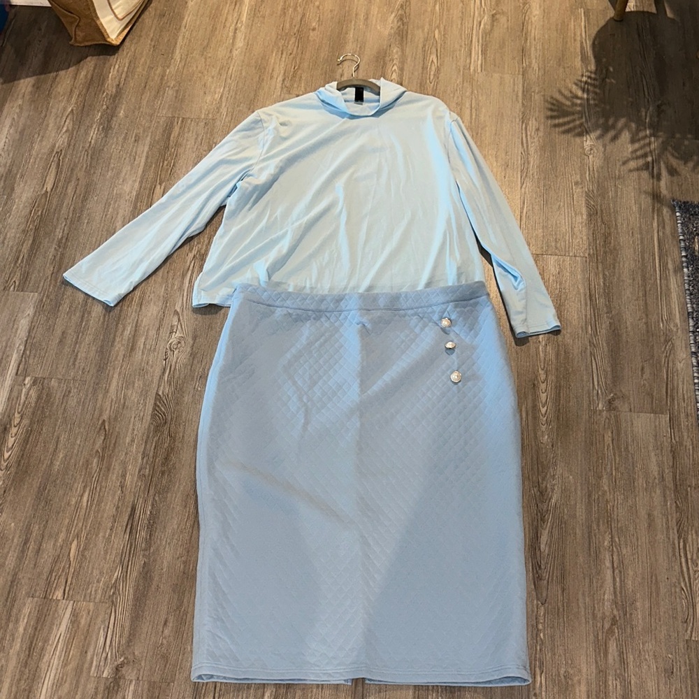 SHEIN Light Blue Matching Skirt Set